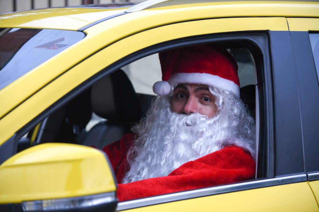 Reencuéntrate con tus seres queridos de manera segura en época navideña con Taxis Libres
