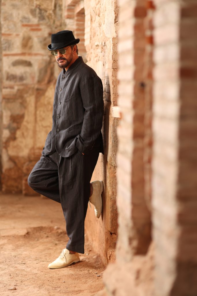 RICARDO ARJONA ANUNCIA CONCIERTO EN MIAMI