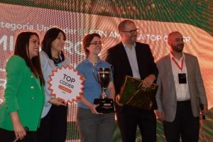 Colombiana busca el título de la mejor programadora de Latinoamérica