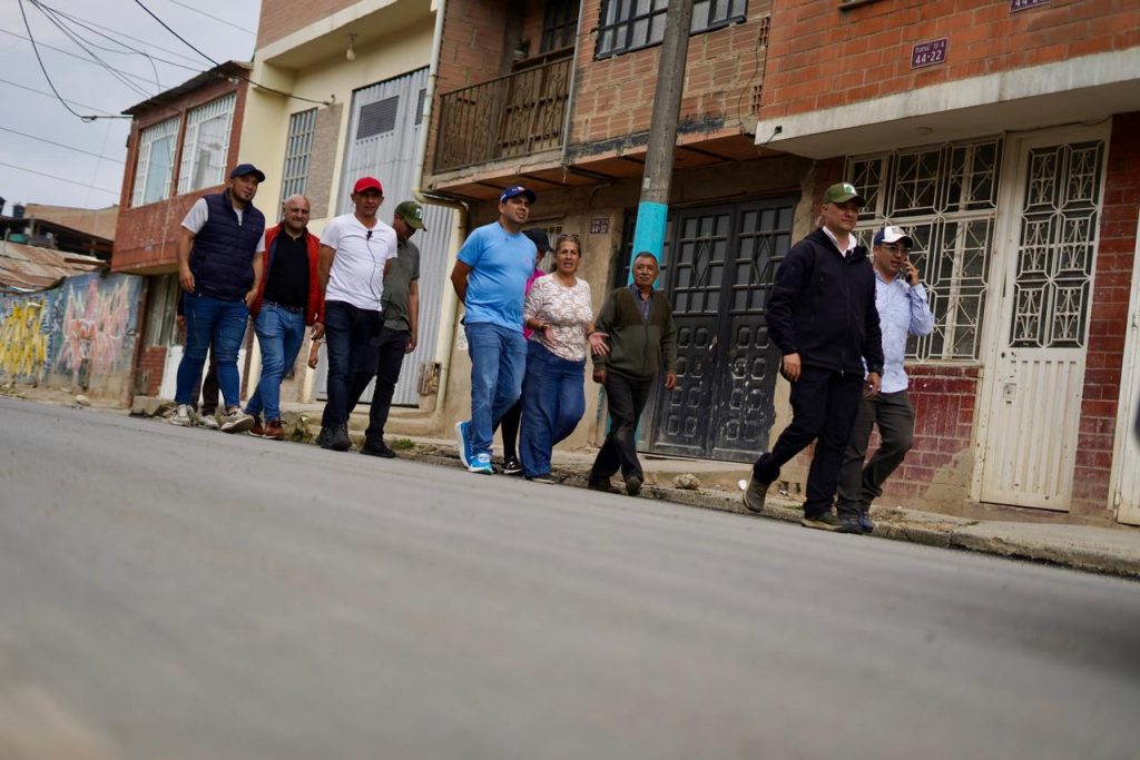 Pavimentación en Olivos III, una obra que la comunidad reclamaba hace 40 años